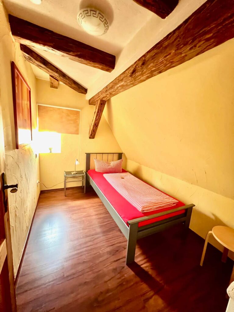 Appartment-4